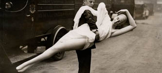 Exhibition - Varits: Photography and the Avant-Garde